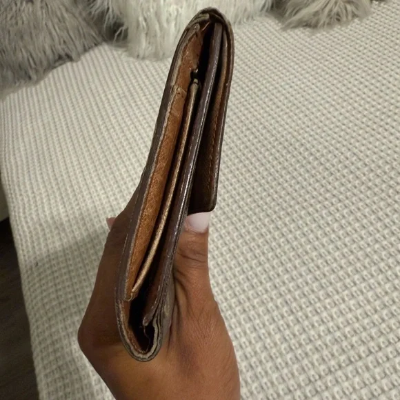 Louis Vuitton Monogram Canvas Pochette Passport Wallet